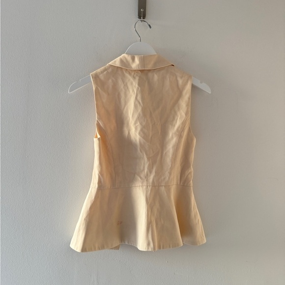 REFORMATION Oakley Vest in Sugar 2 - Picture 6 of 8